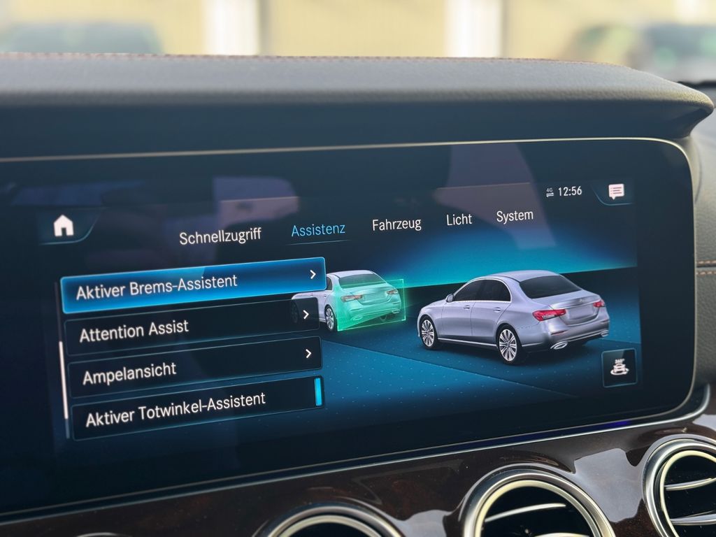 Mercedes-Benz E 300 2021