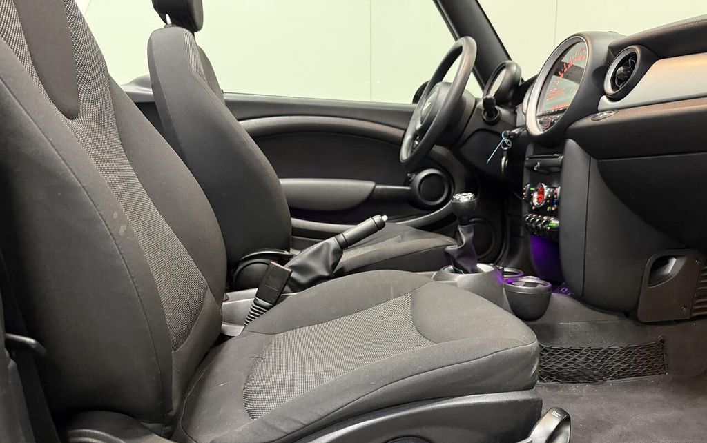 MINI ONE 2015