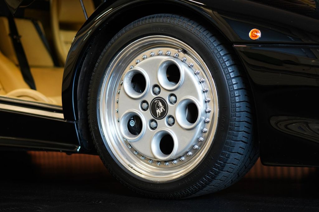 Lamborghini Diablo 2001