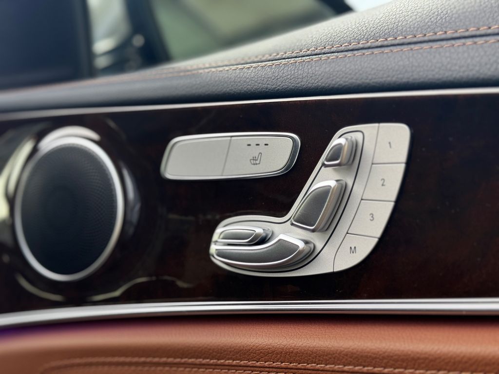 Mercedes-Benz E 300 2021