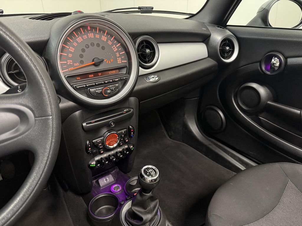 MINI ONE 2015