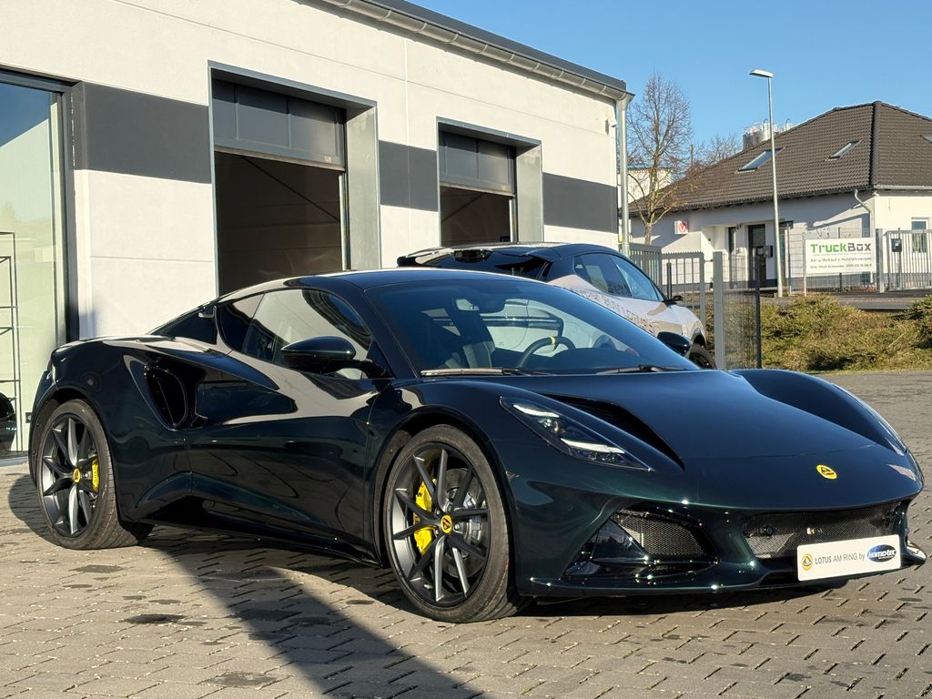 Lotus Emira