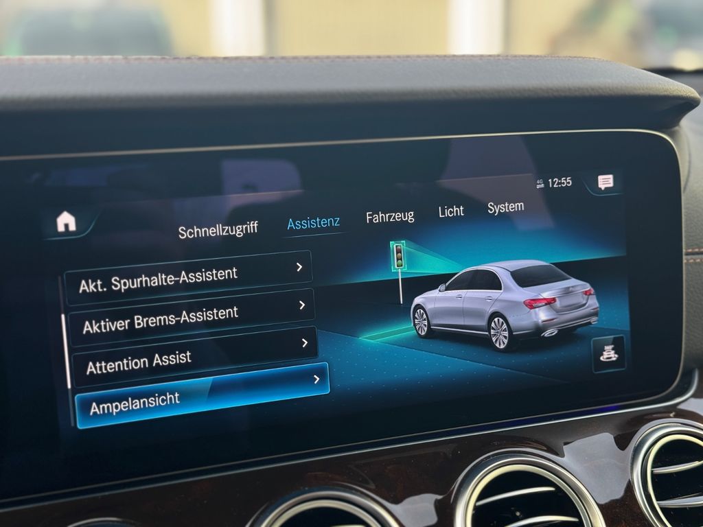 Mercedes-Benz E 300 2021