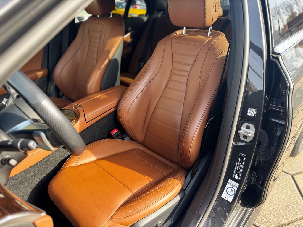 Mercedes-Benz E 300 2021