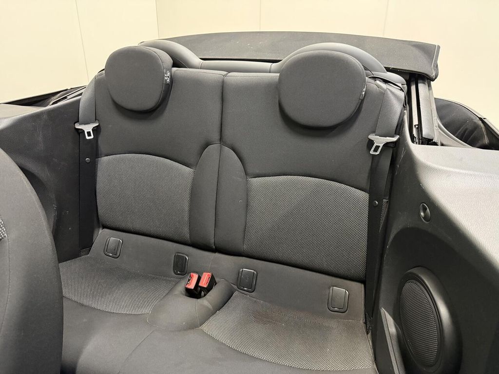 MINI ONE 2015