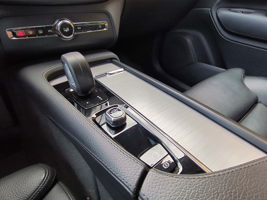 Volvo XC90 2021