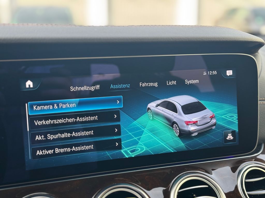 Mercedes-Benz E 300 2021