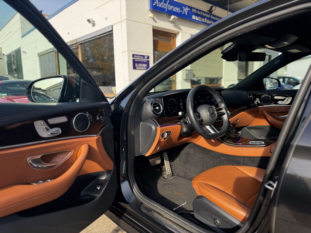 Mercedes-Benz E 300 2021