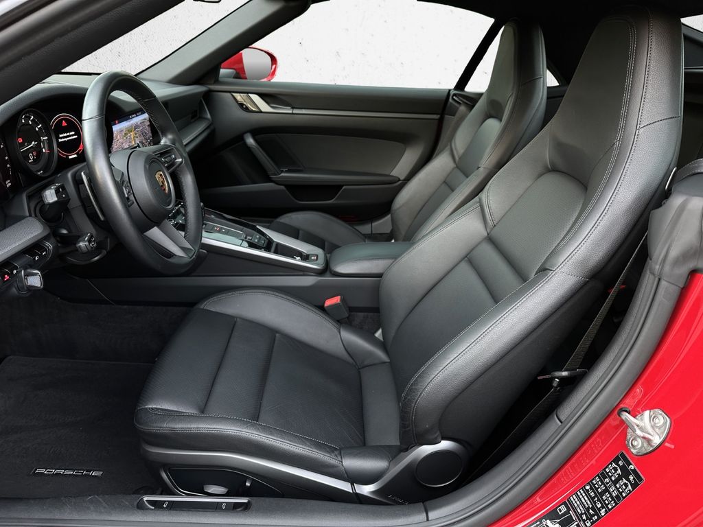 Porsche 992 2021