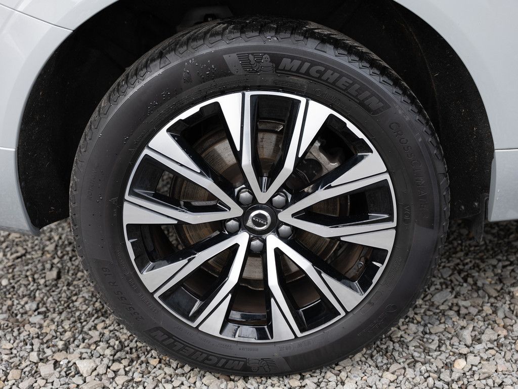 Volvo XC60 2023