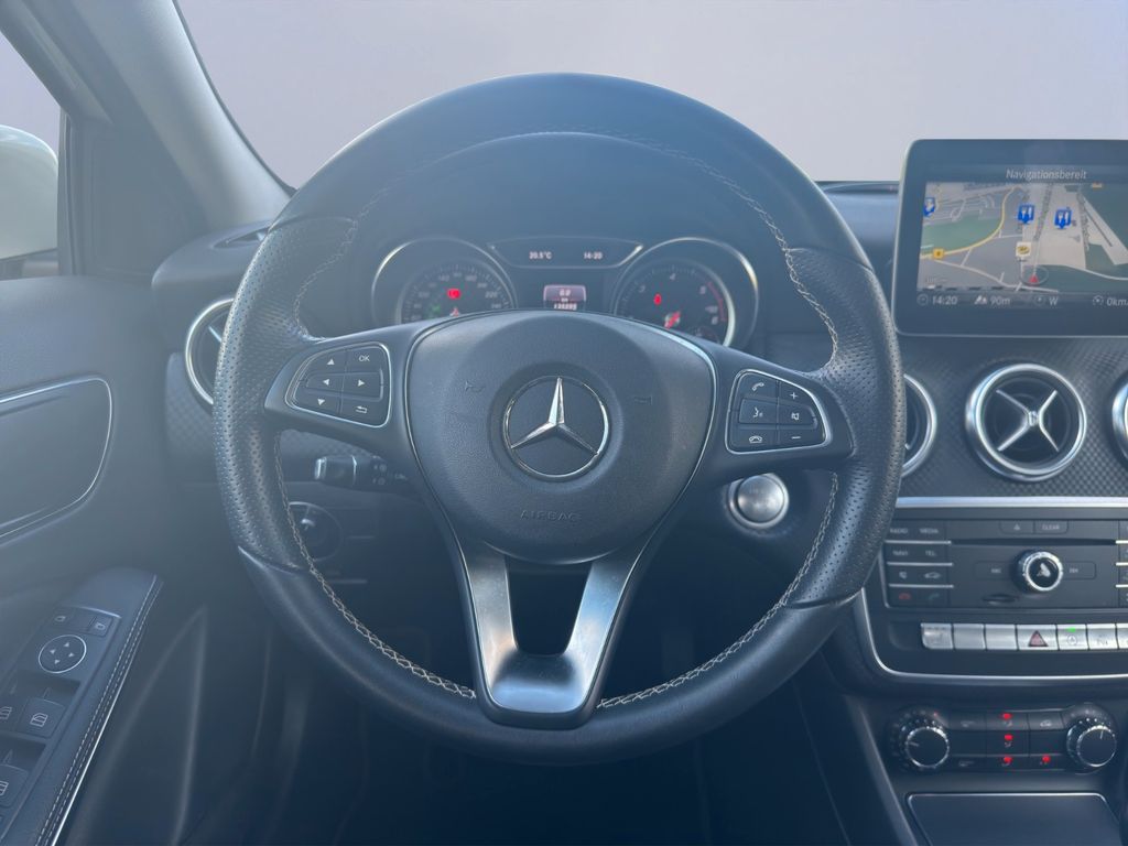 Mercedes-Benz A 180 2017