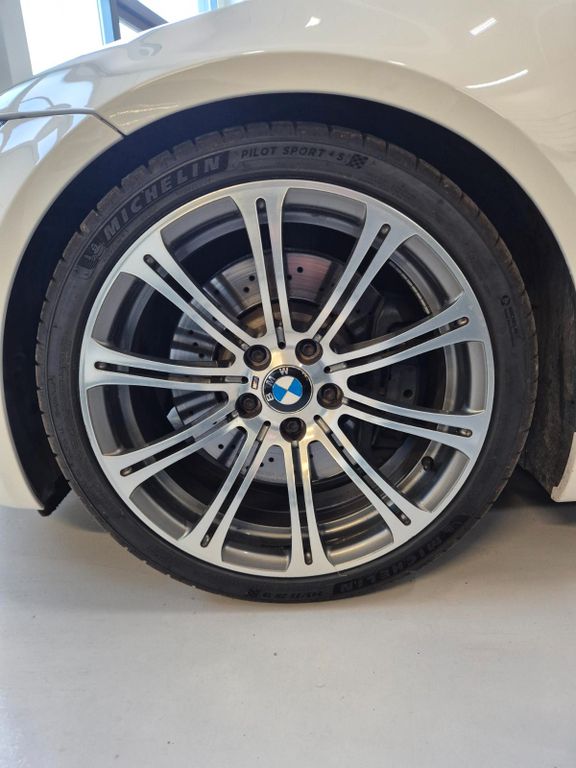 BMW M3 2009