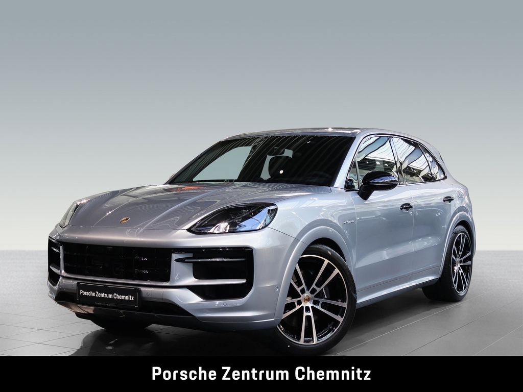 Porsche Cayenne 2025