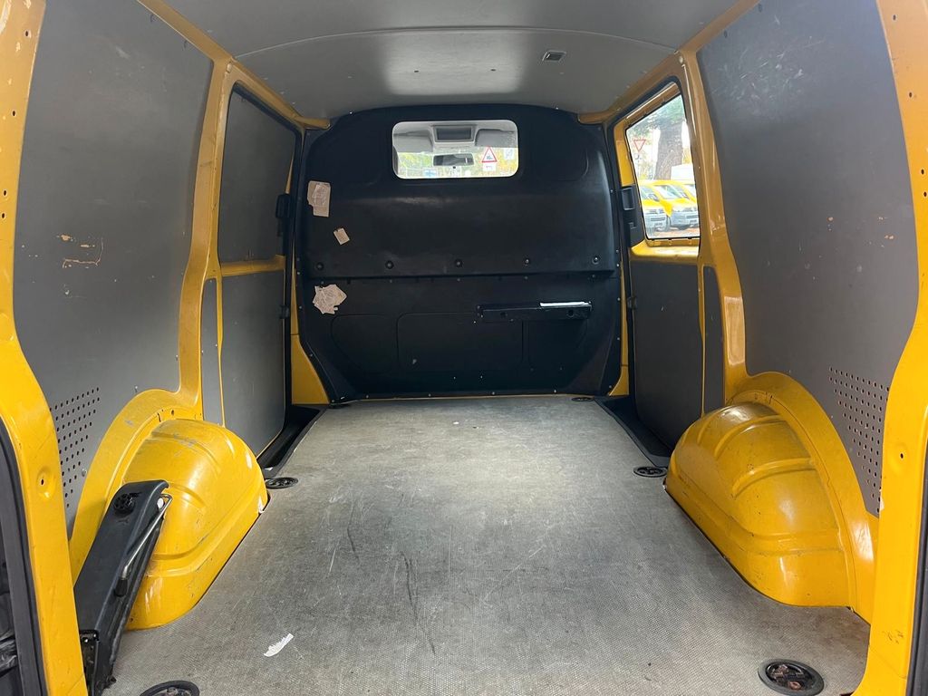 Volkswagen T5 Transporter 2013