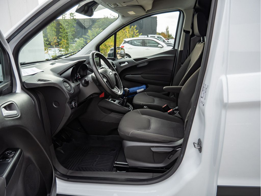 Ford Transit Courier 2022