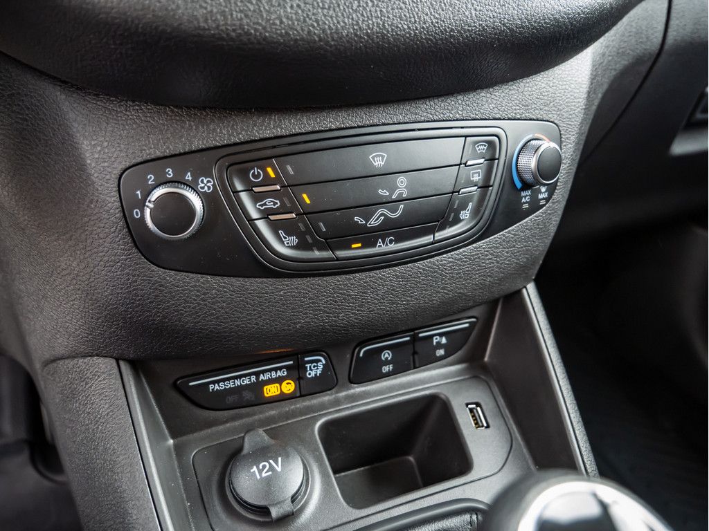 Ford Transit Courier 2022