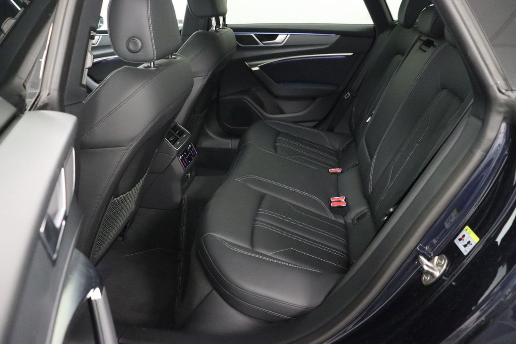 Audi A7 2025