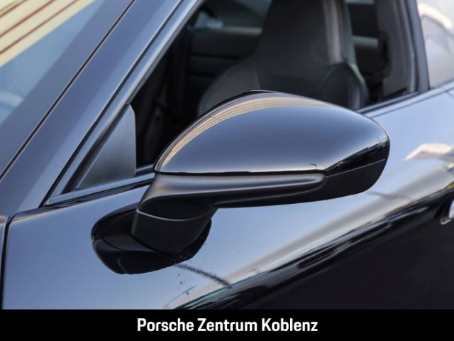 Porsche 992 2024