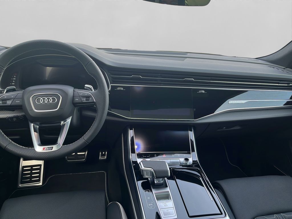 Audi RSQ8 2024