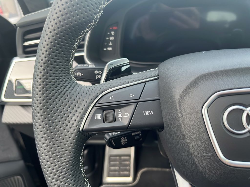 Audi RSQ8 2024
