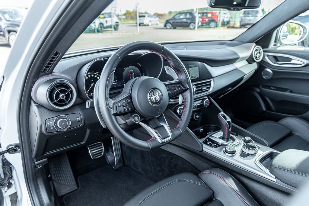 Alfa Romeo Giulia 2023