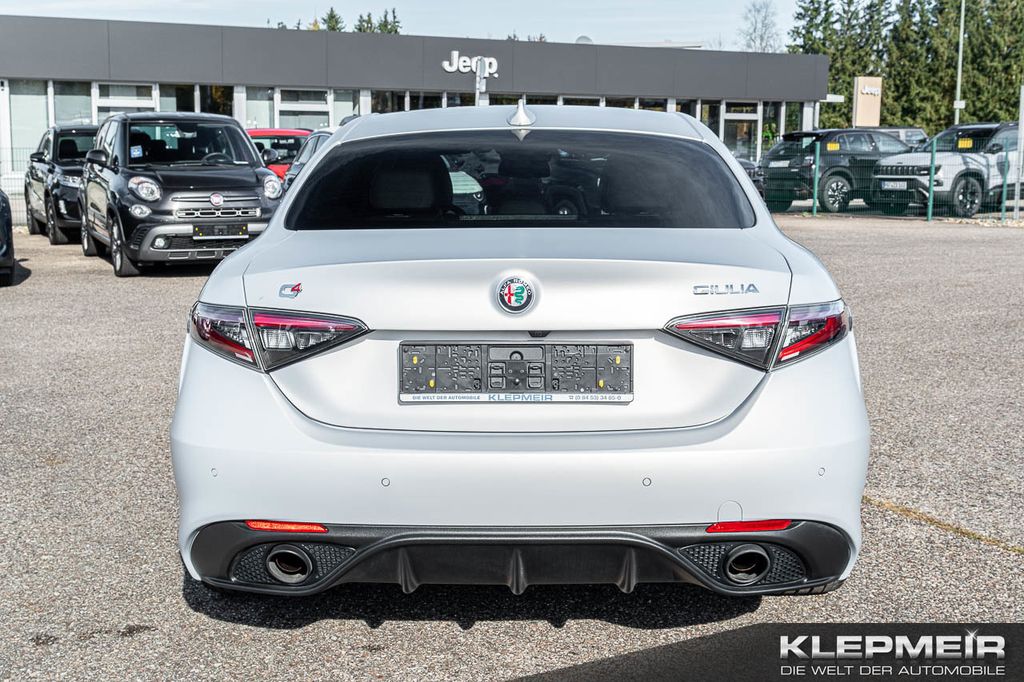 Alfa Romeo Giulia 2023