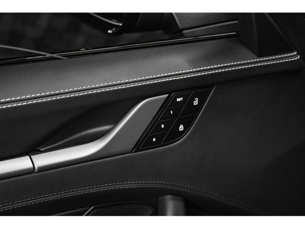 Porsche 992 2022