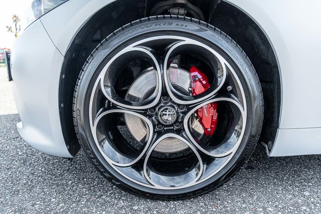 Alfa Romeo Giulia 2023