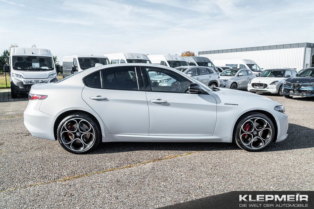 Alfa Romeo Giulia 2023