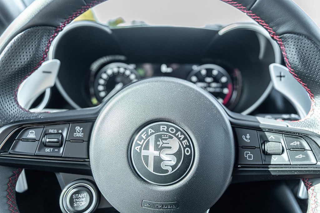 Alfa Romeo Giulia 2023