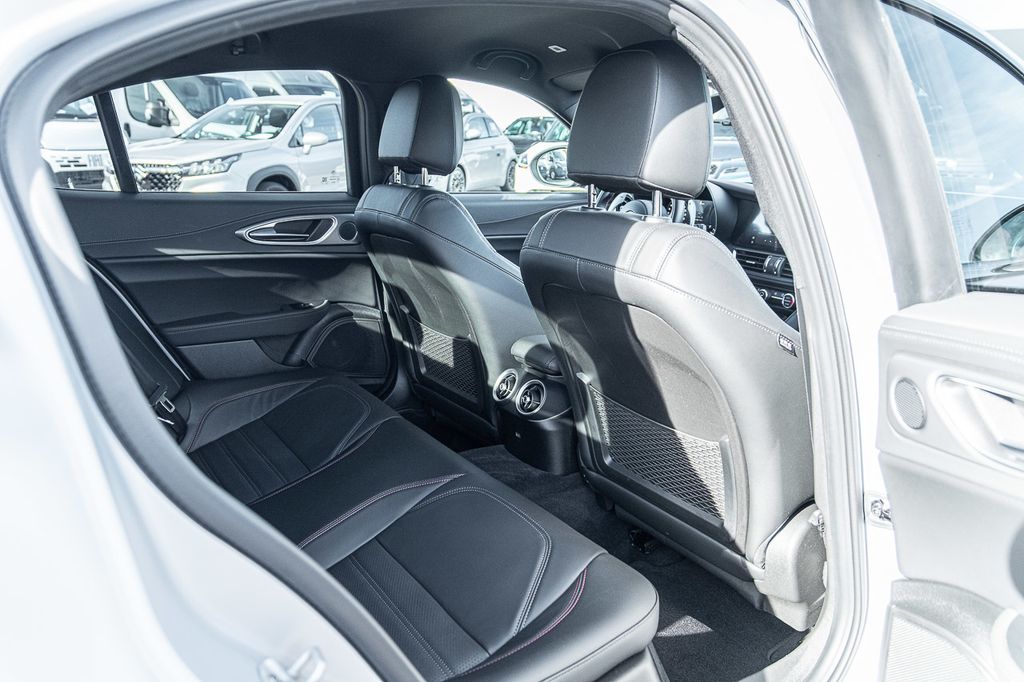 Alfa Romeo Giulia 2023