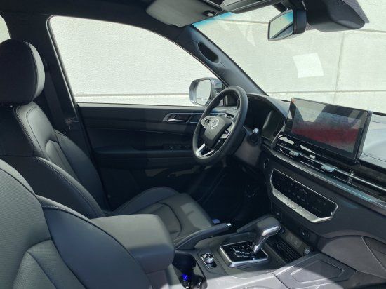 KGM Musso Grand