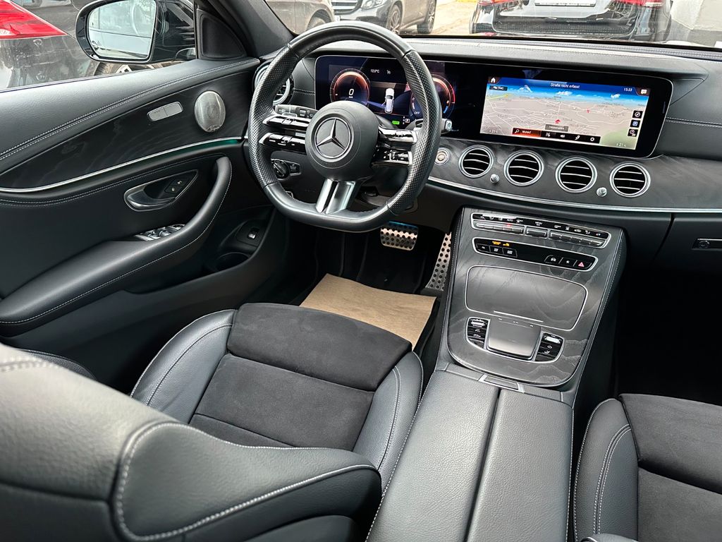 Mercedes-Benz E 300 2022