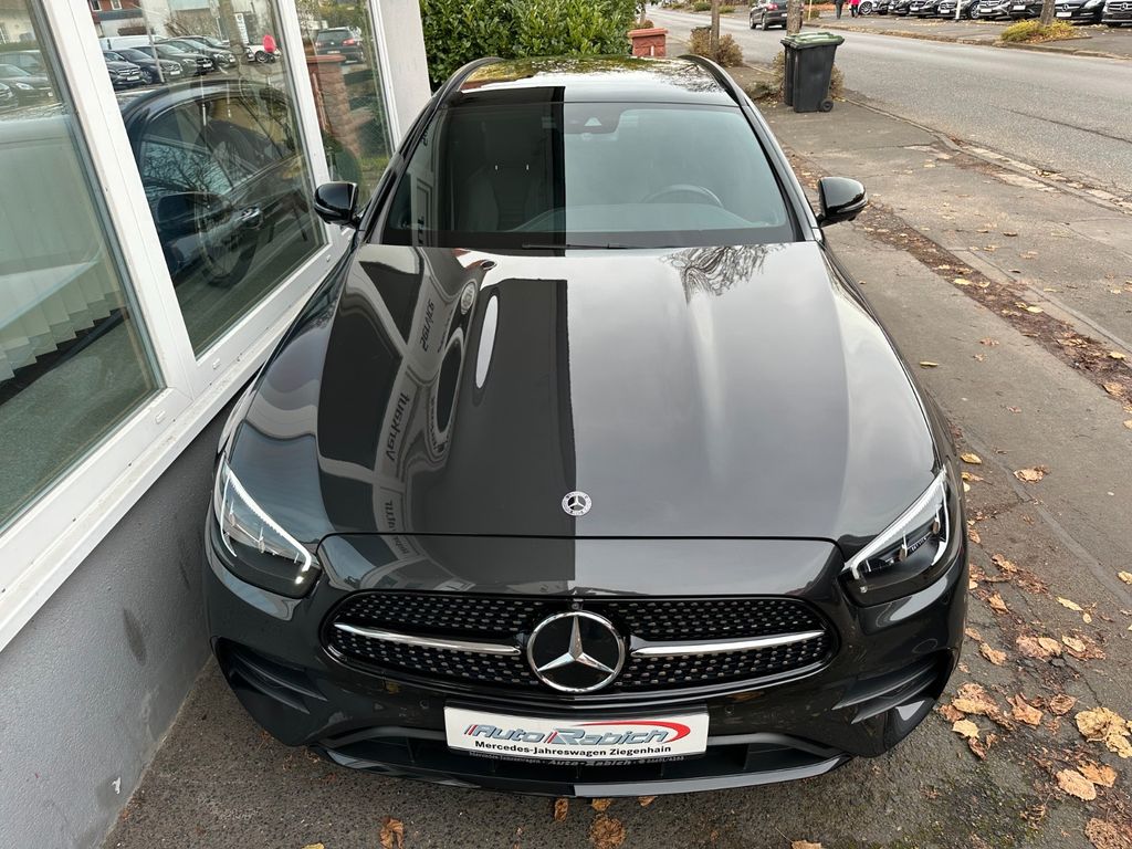 Mercedes-Benz E 300 2022
