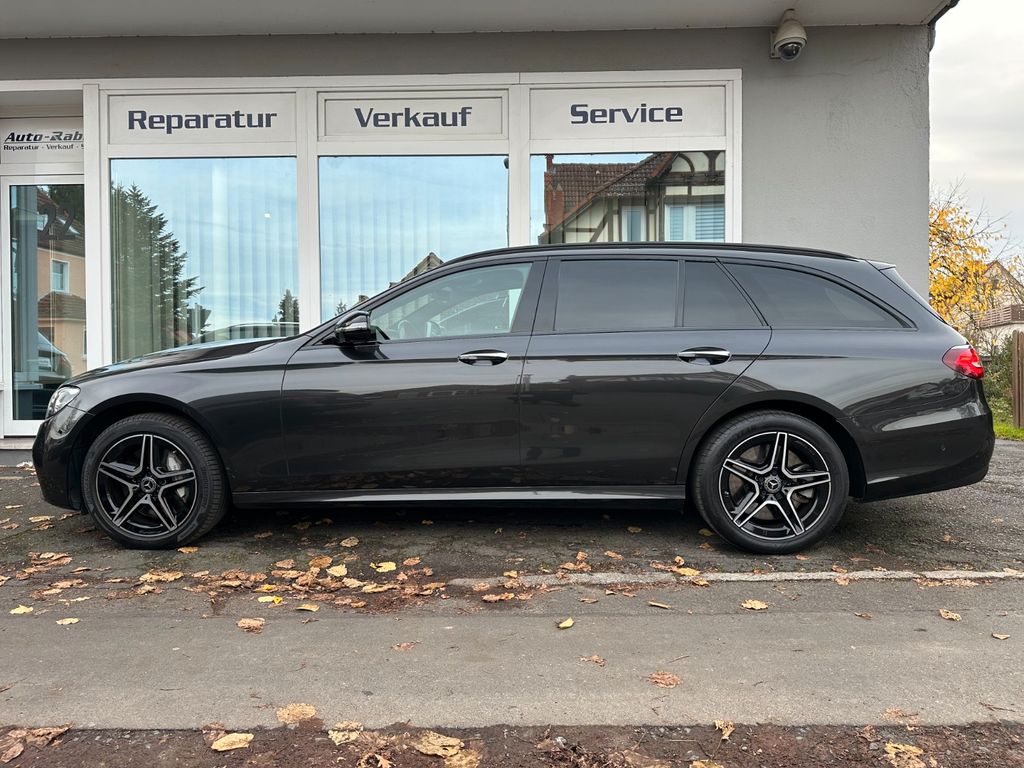 Mercedes-Benz E 300 2022