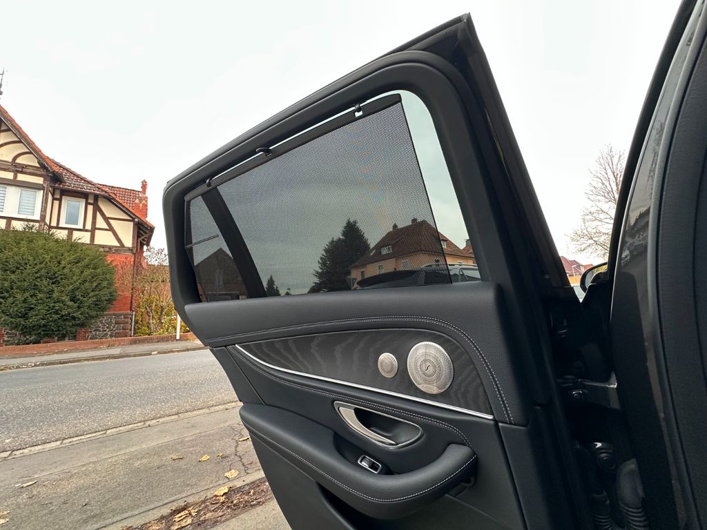 Mercedes-Benz E 300 2022