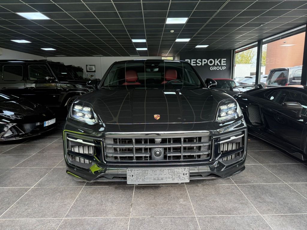 Porsche Cayenne 2025