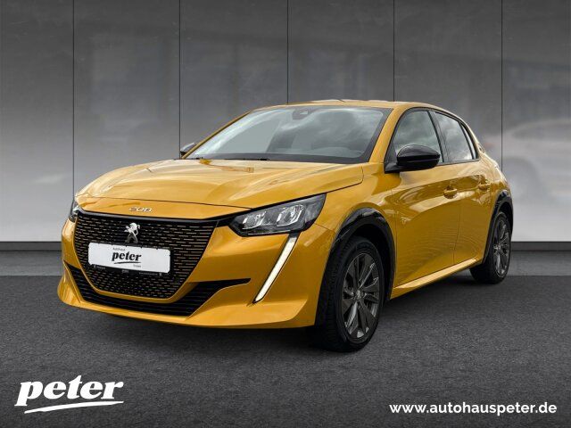 Peugeot e-208 2022