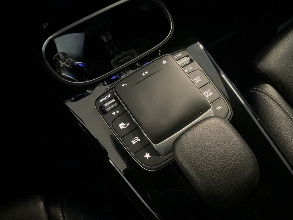Mercedes-Benz A 250 2021