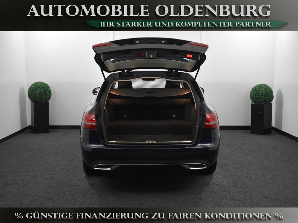 Mercedes-Benz C 300 2020