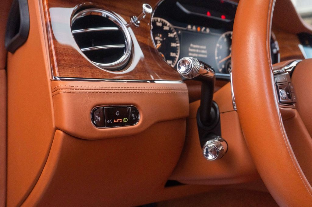 Bentley Continental GT 2020