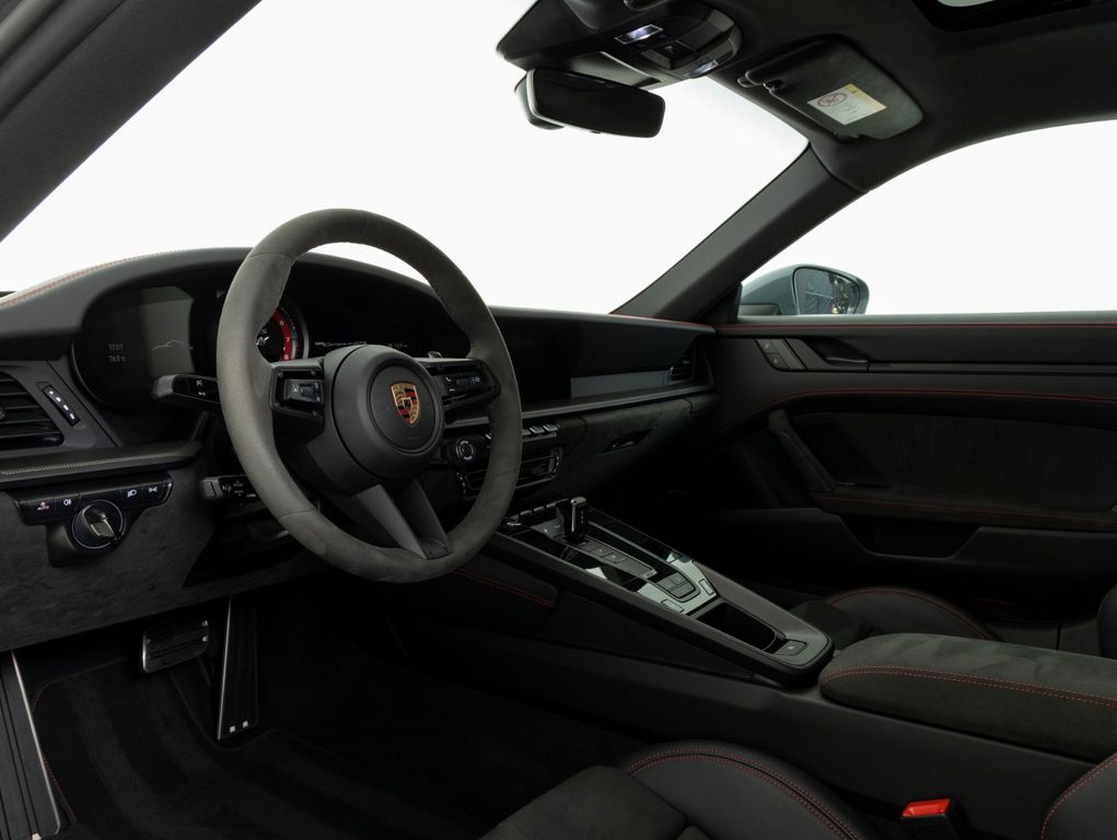 Porsche 992 2024