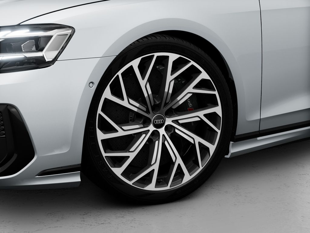 Audi S8 2025