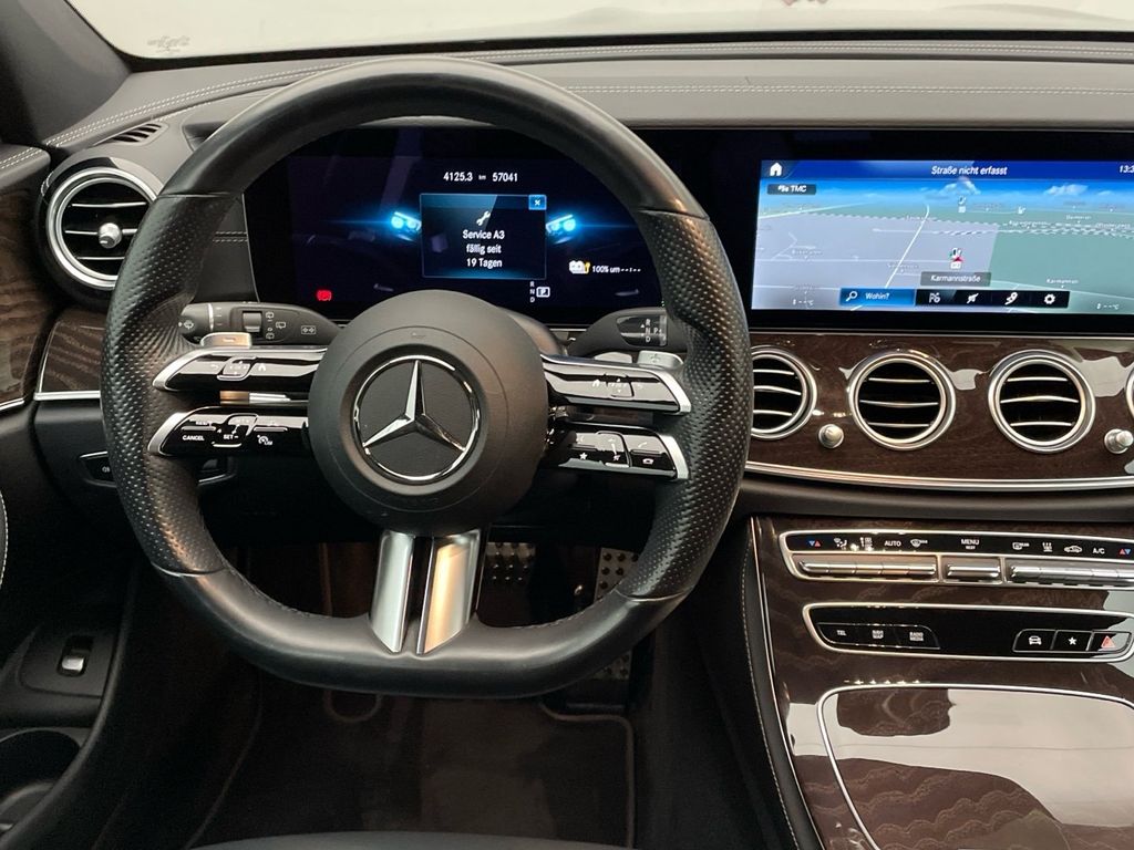 Mercedes-Benz E 300 2022