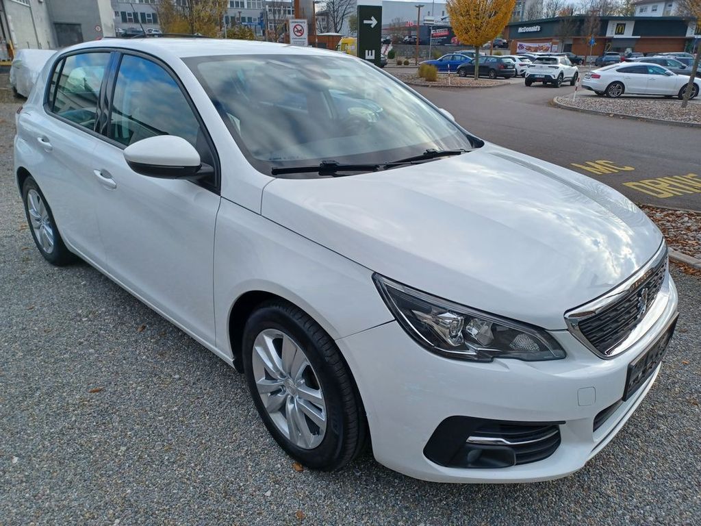 Peugeot 308 2021