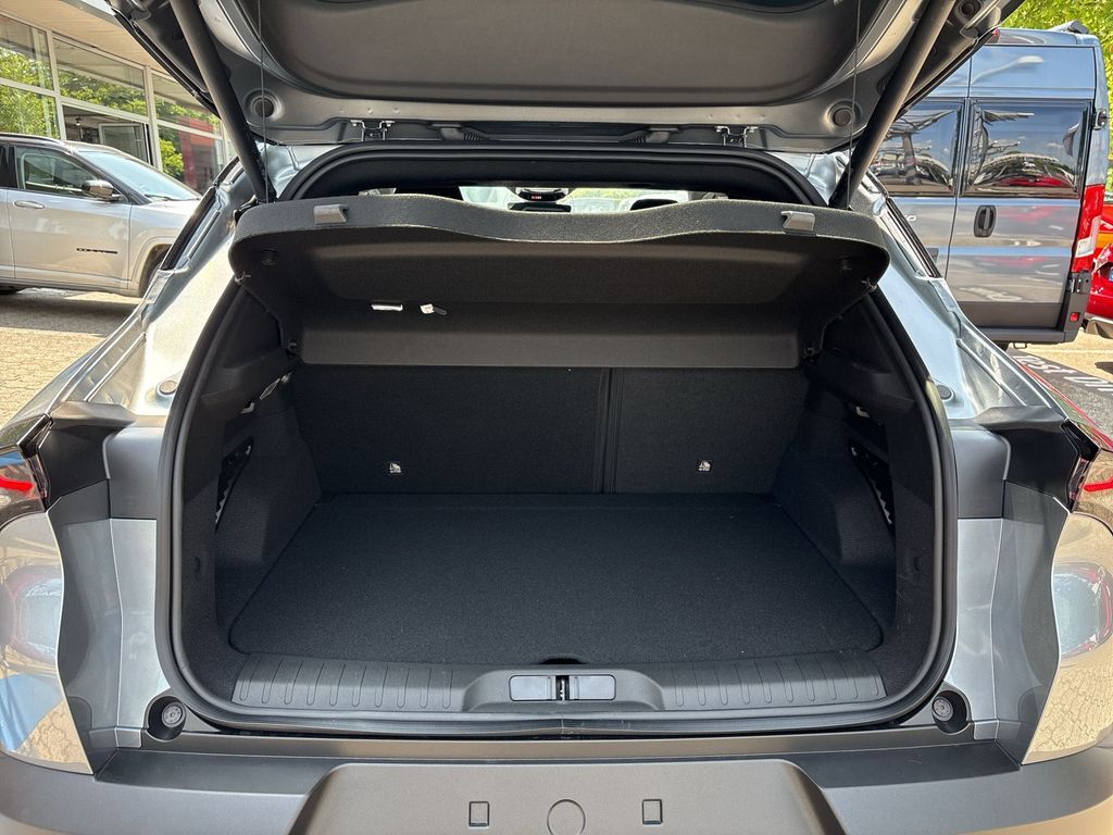 Alfa Romeo Junior 2025