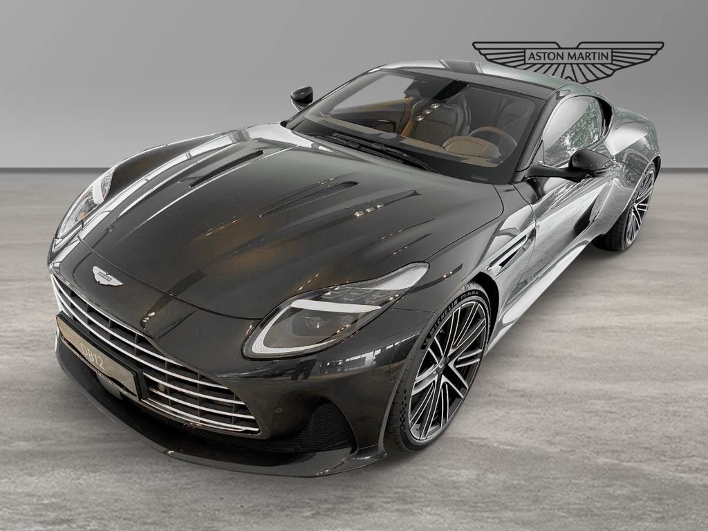 Aston Martin DB12 2024