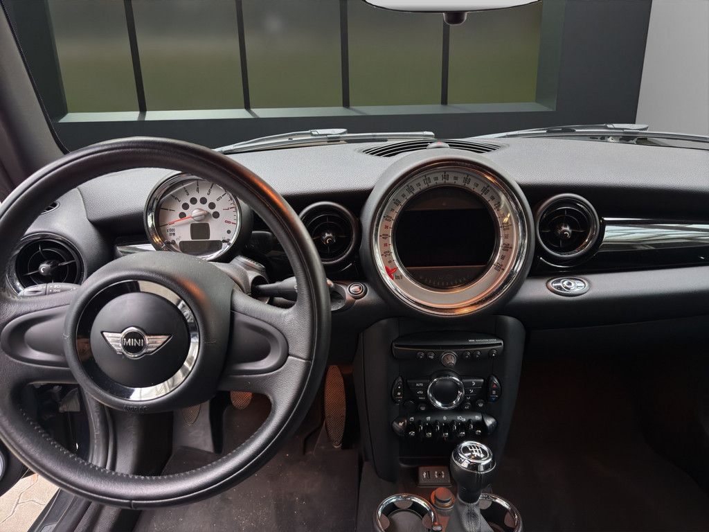 MINI Cooper Cabrio 2012