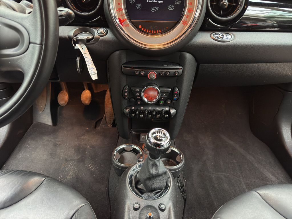 MINI Cooper Cabrio 2012