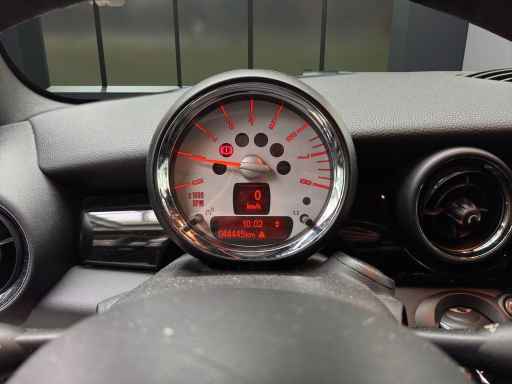 MINI Cooper Cabrio 2012